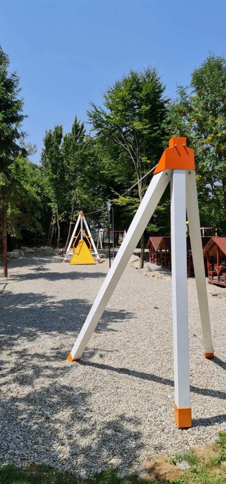 Complex Pastravaria Albota Arpaşu de Sus Dış mekan fotoğraf
